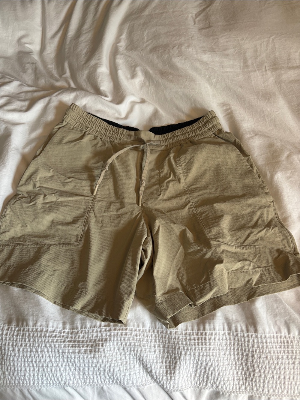 Lululemon Men's Lightweight Drawstring Shorts - Khaki